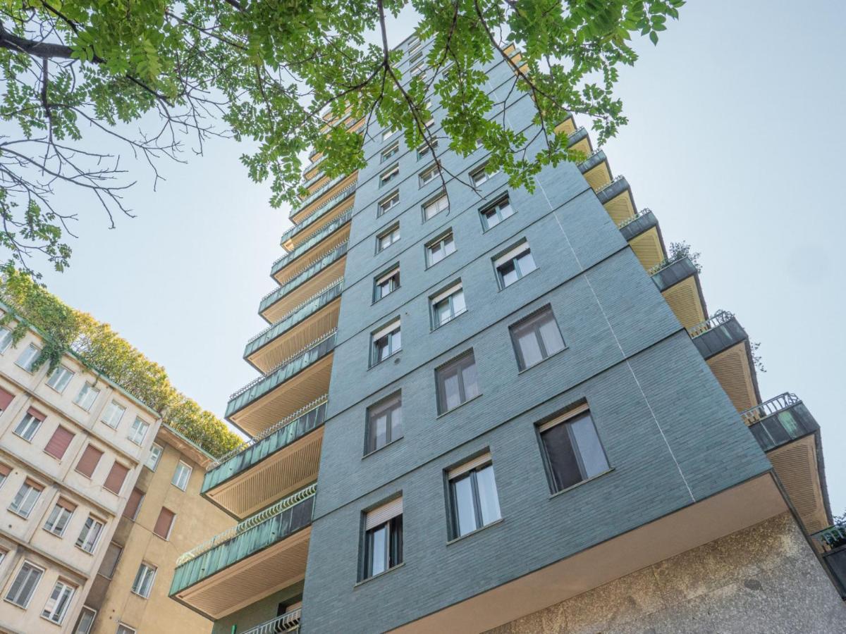 The Best Rent - Spacious One-Bedroom Apartment In Moscova District Milan Extérieur photo